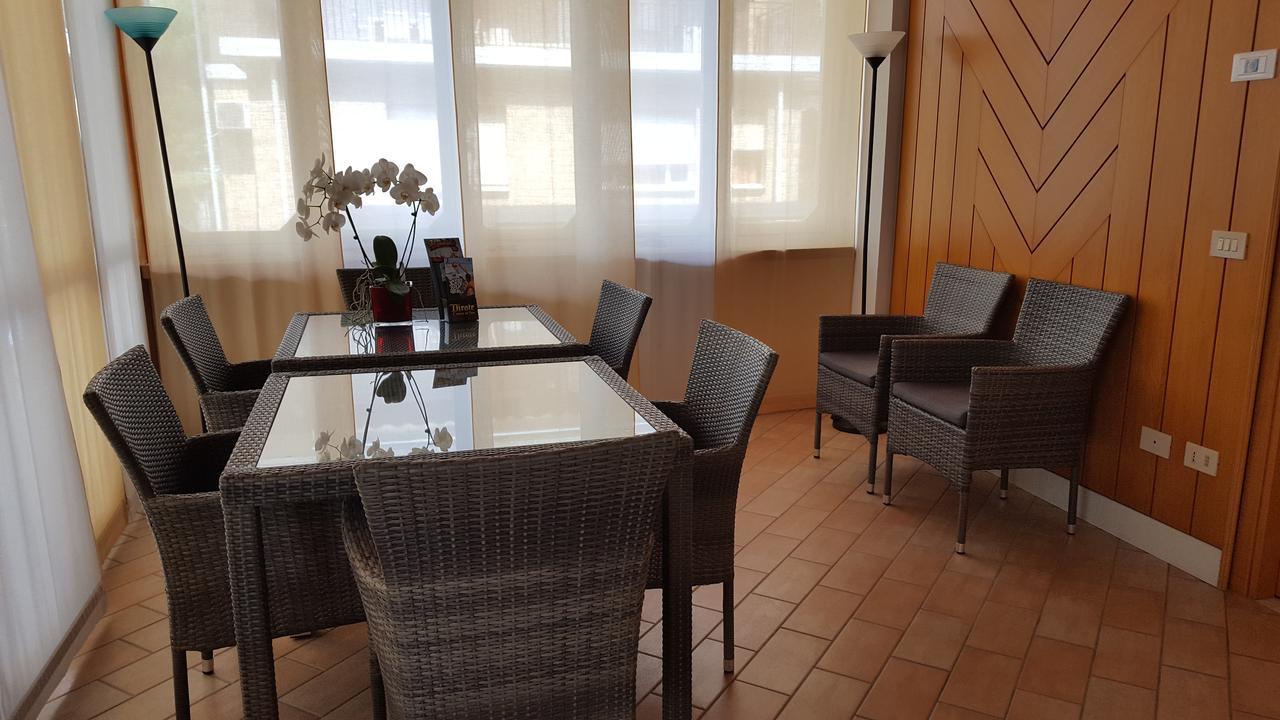 Residence Moresco Τζεσόλο Λίντο Εξωτερικό φωτογραφία