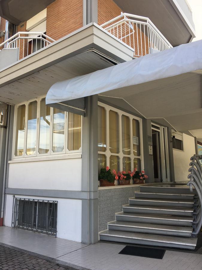Residence Moresco Τζεσόλο Λίντο Εξωτερικό φωτογραφία
